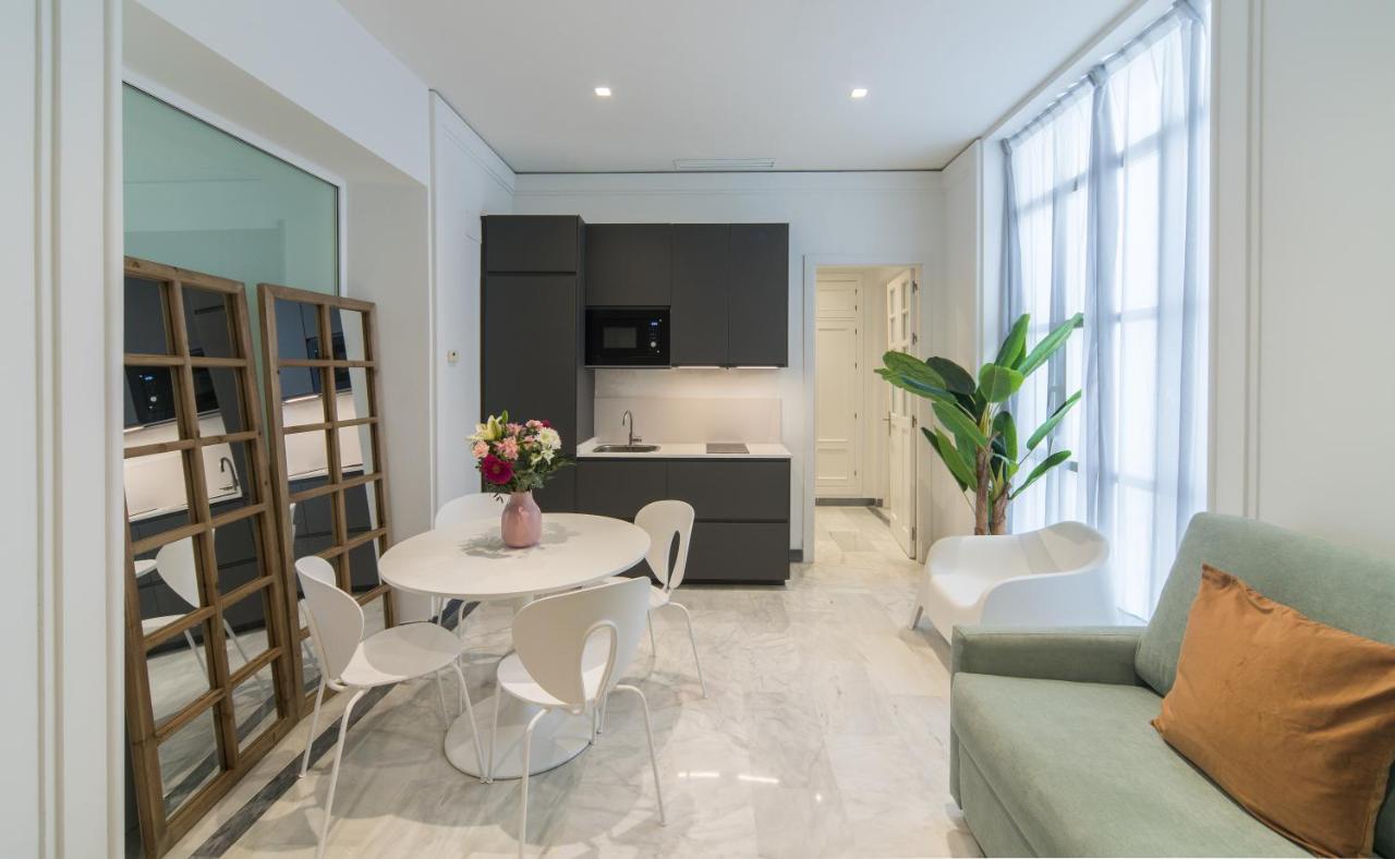 Rey De Sevilla Flats - Arenal Exterior foto